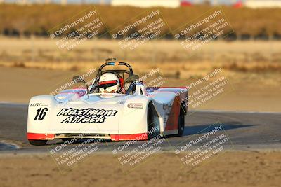 media/Nov-16-2024-CalClub SCCA (Sat) [[641f3b2761]]/Group 5/Race (Outside Grapevine)/